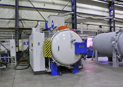 Vector an advanced vacuum furnace with high pressure gas quenching